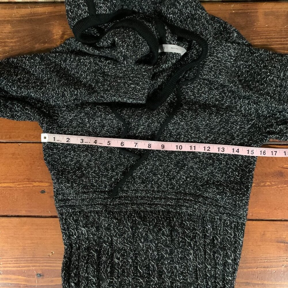 Athleta Black Marl Borealis 100% Merino Wool Women's Small Sweater Dress EUC - Picture 8 of 9
